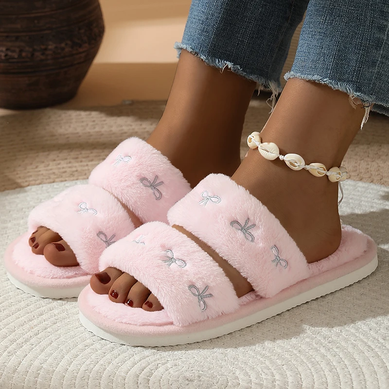 Modne, puszyste kapcie z hafte – Embroidery Yes recenzja i cena