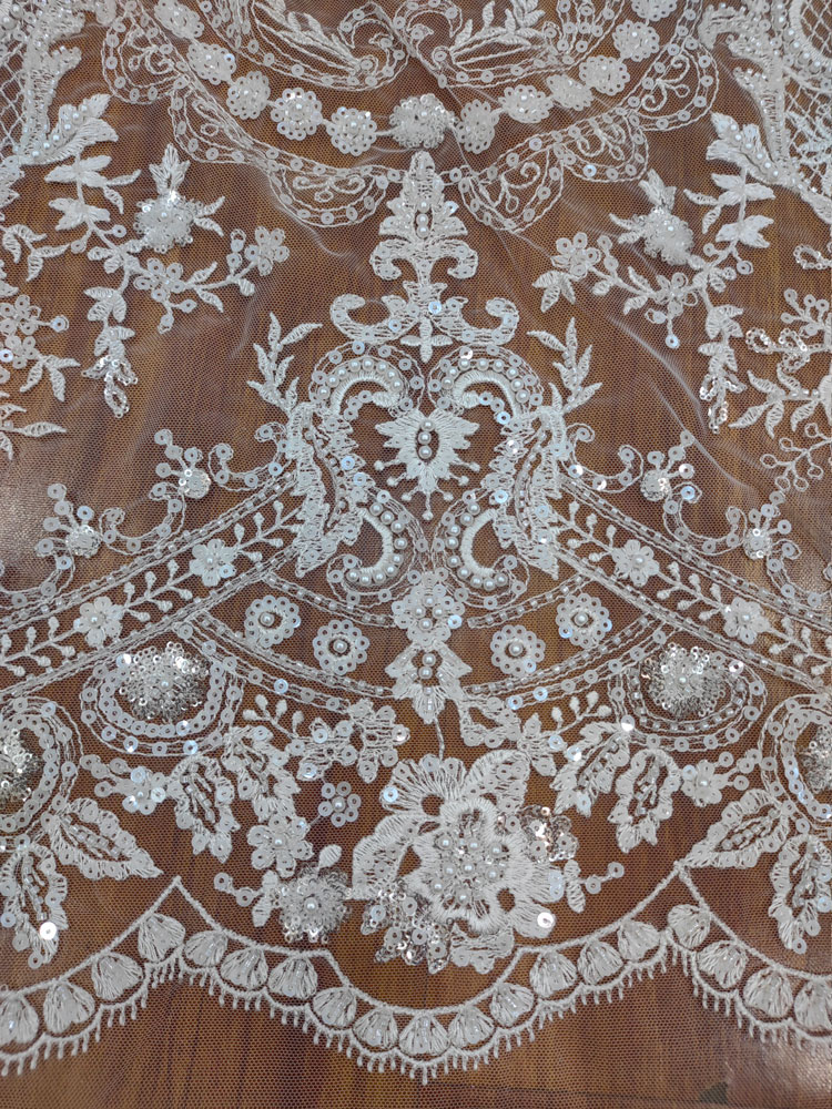 Tkanina ślubna wysokiej jakośc – Embroidery Gradient recenzja i cena
