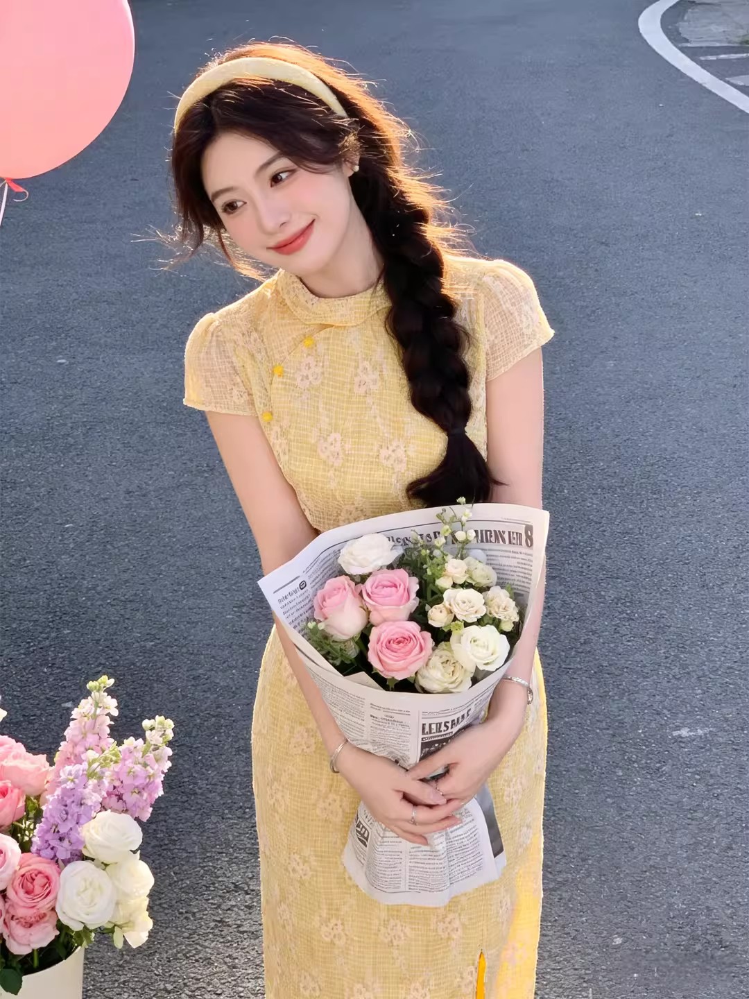 Elegancka żółta sukienka midi  – Embroidery Yellow Dress recenzja i cena