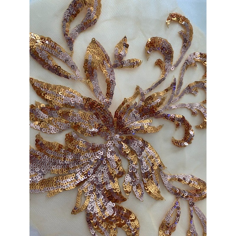 Koronkowe haftowane aplikacje  – Embroidery Flower Pattern recenzja i cena