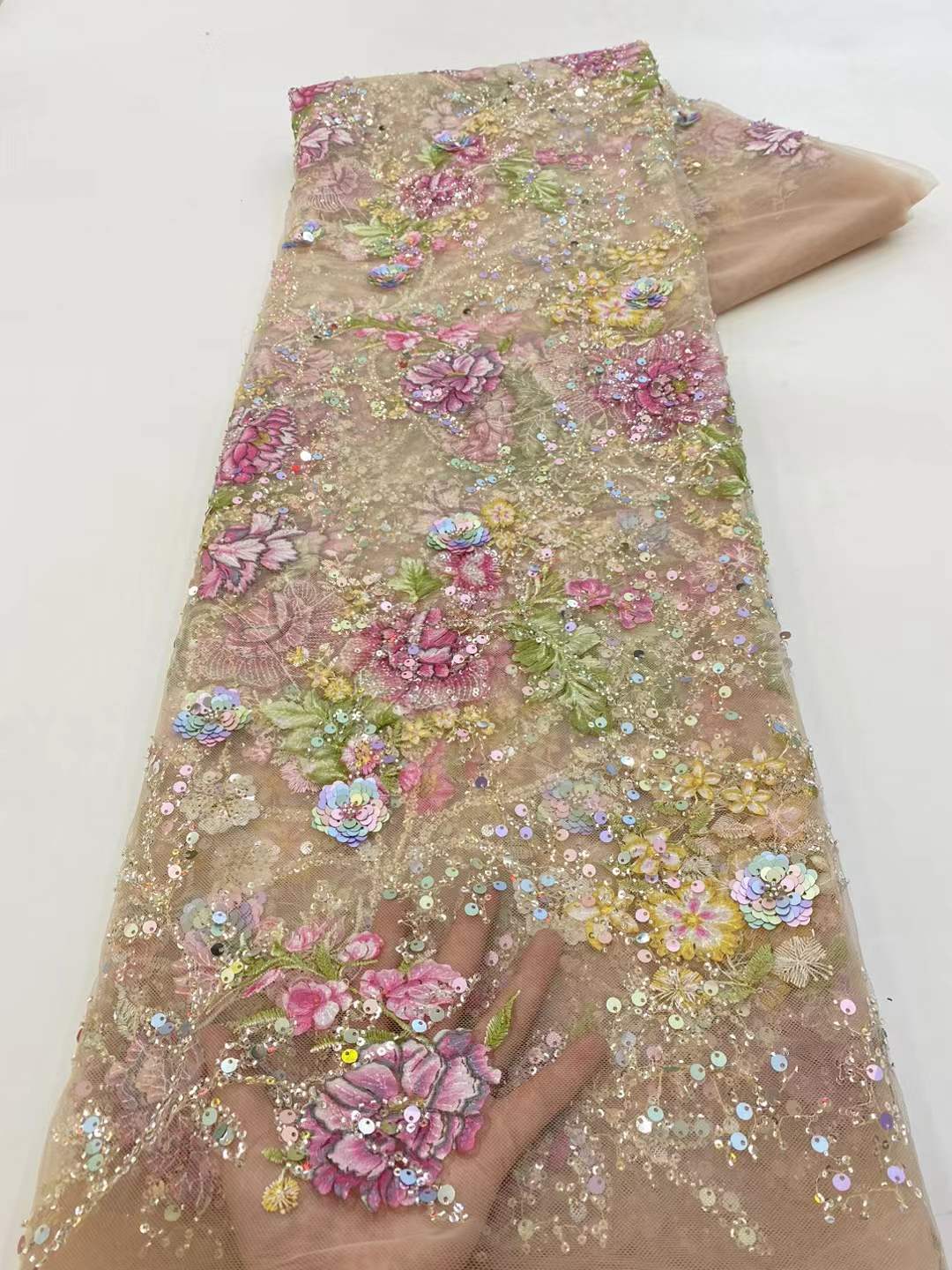 Afrykańska koronka z cekinami  – Embroidery Gradient recenzja i cena