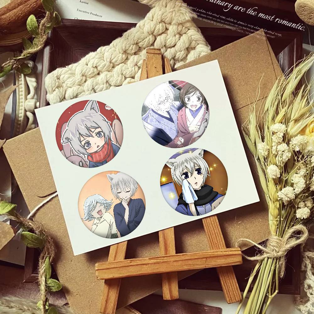 Broszki z motywem Kamisama Kis – Embroidery Kiss recenzja i cena